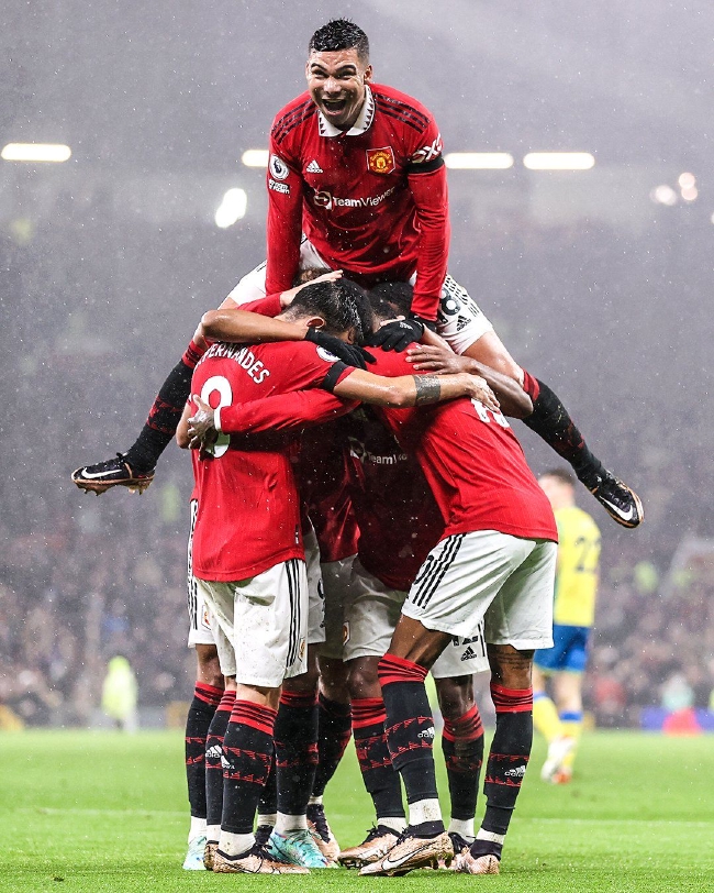 将球送入网 将球送入网